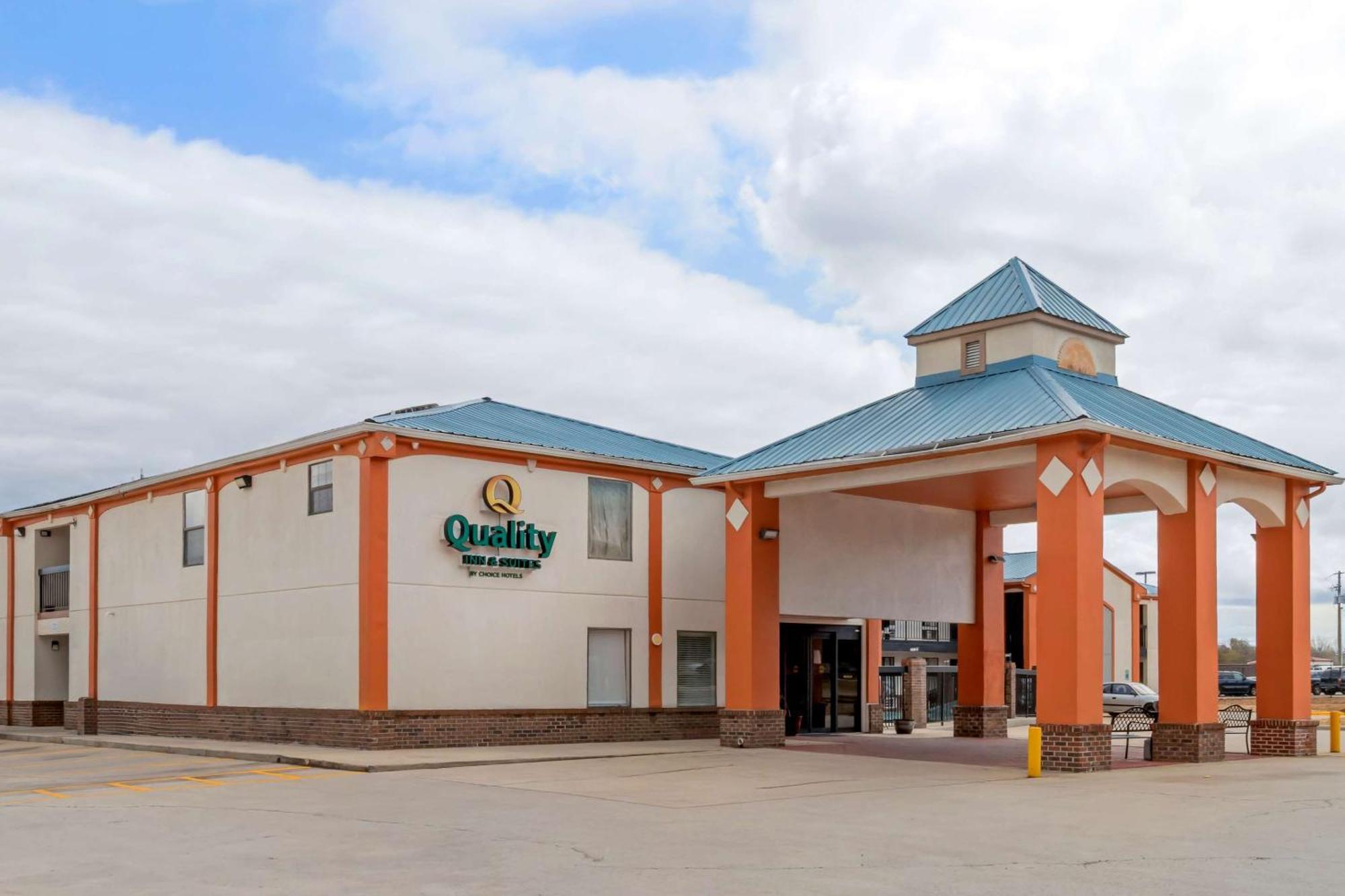 Quality Inn & Suites Decatur Priceville I-65 Экстерьер фото