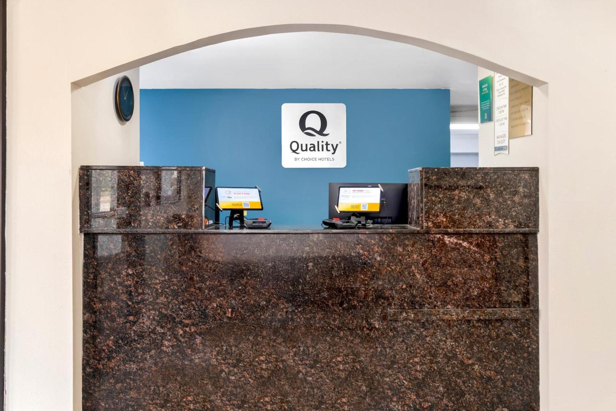 Quality Inn & Suites Decatur Priceville I-65 Экстерьер фото